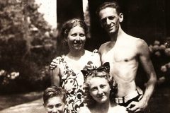 1937-MarxFamily-ManhattanBeach