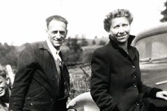 1945-Artie-Albert-Lillian-PinePlains