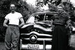 1951-LillianAlbertFordCar